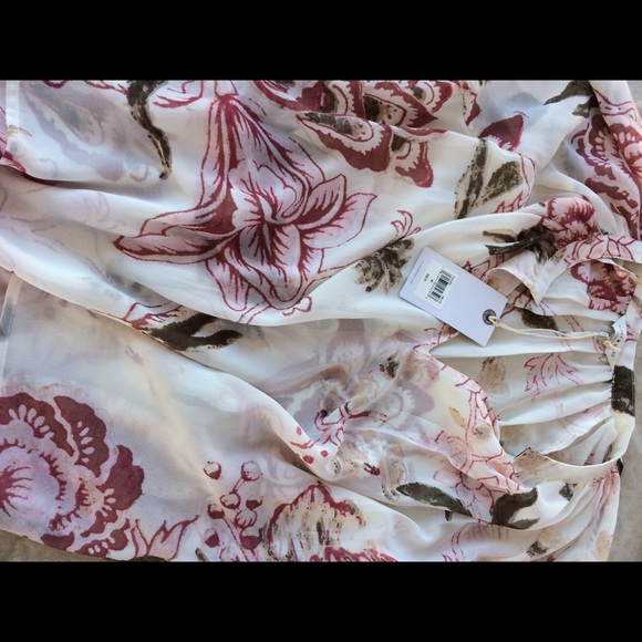 Breezy Floral Chiffon Longsleeve - Picture 3 of 3